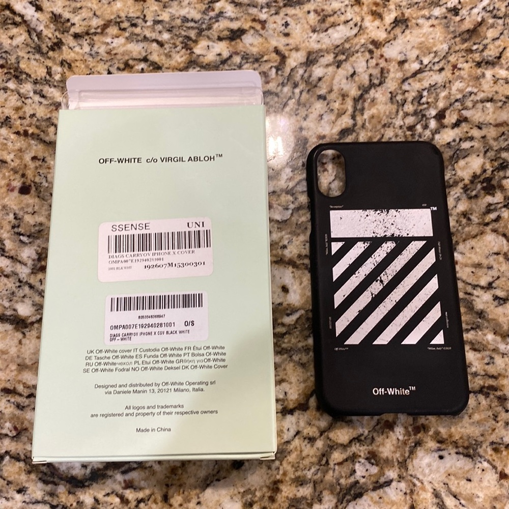 Authentic Off-White c/o Virgil Abloh iPhone X Case